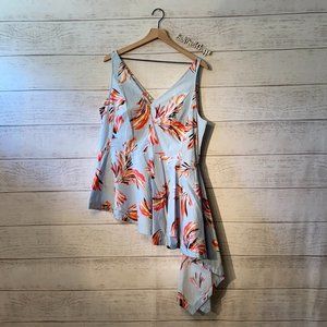 *Lane Bryant Asymmetrical Sleeveless Floral Dressy Sexy Peplum Top Size 16